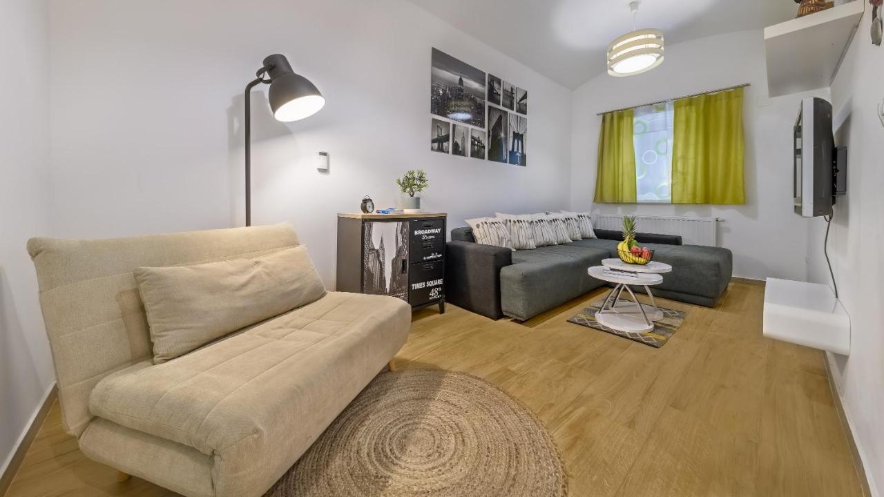 Charming & Cozy Apartment In Downtown Zagabria Esterno foto