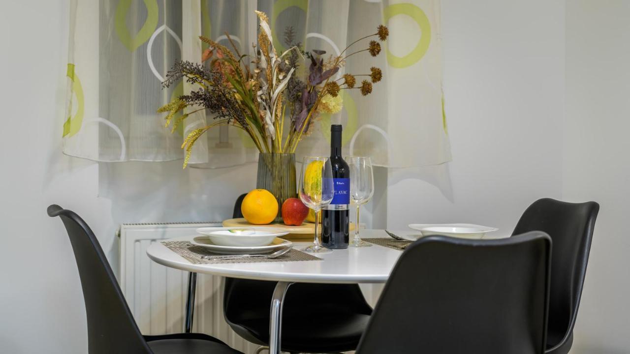 Charming & Cozy Apartment In Downtown Zagabria Esterno foto