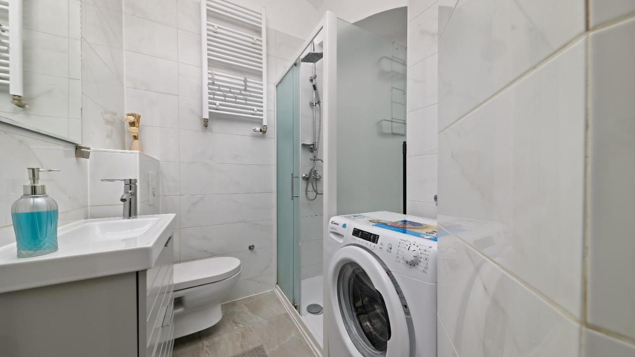 Charming & Cozy Apartment In Downtown Zagabria Esterno foto